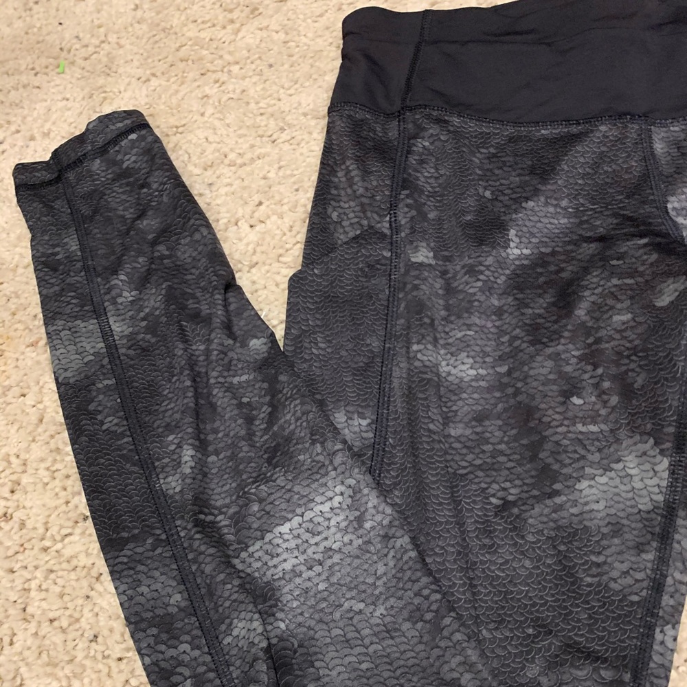 Lululemon pants